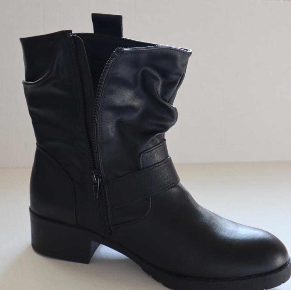 Arizona gwen boots black size 9m